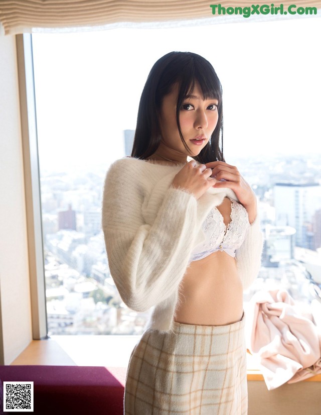 Rin Shiraishi - Thigh Gellerymom Cremi No.0e98c3